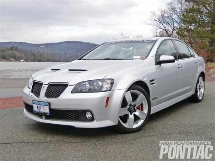 2009 pontiac g8 gt