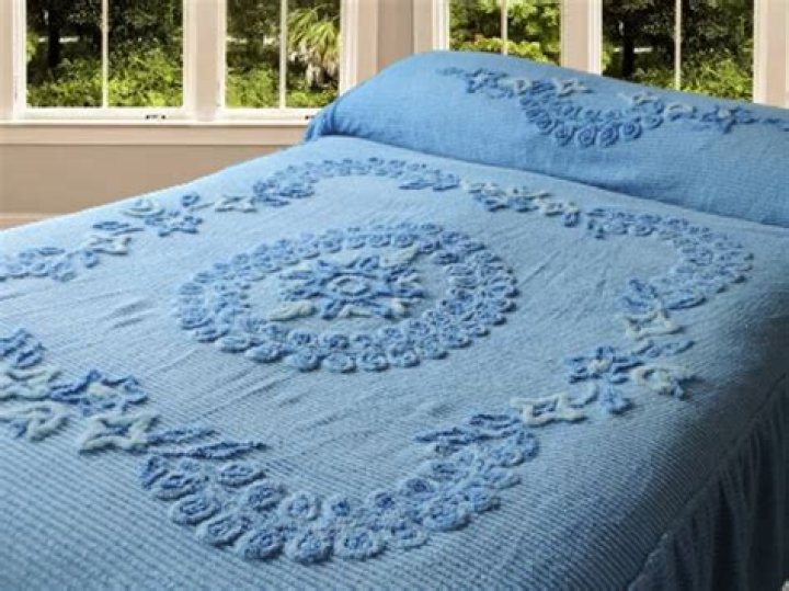 candlewick bedspread