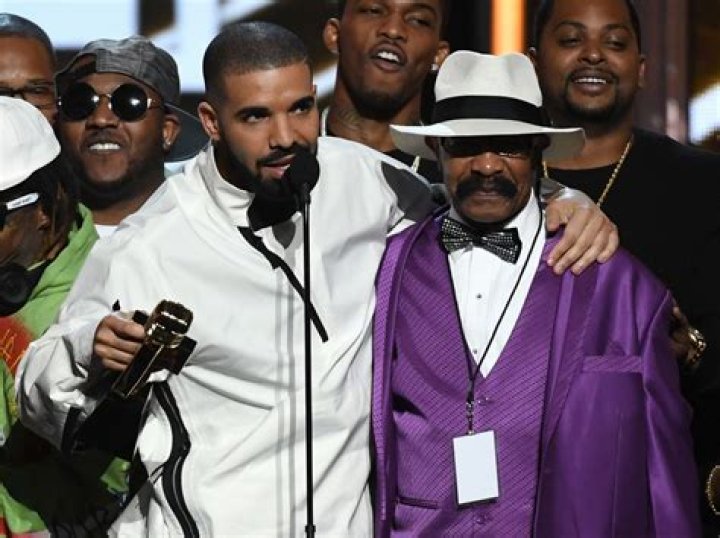 drake dad