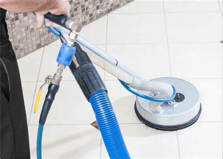 grout cleaning machine