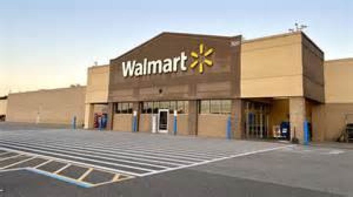 how much is walmart worth