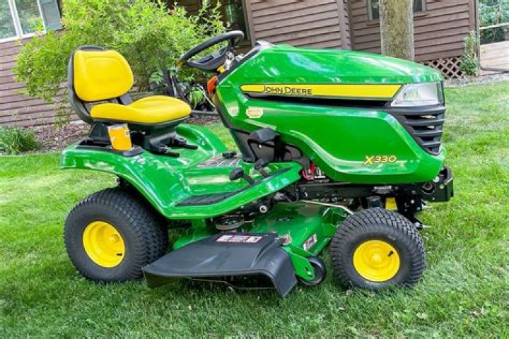 john deere riding mower