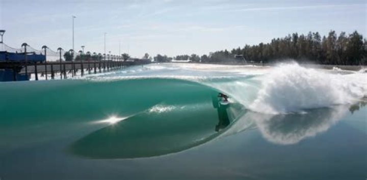 kelly slater surf ranch