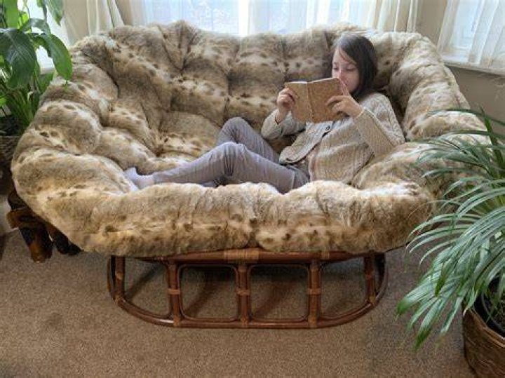 mamasan chair