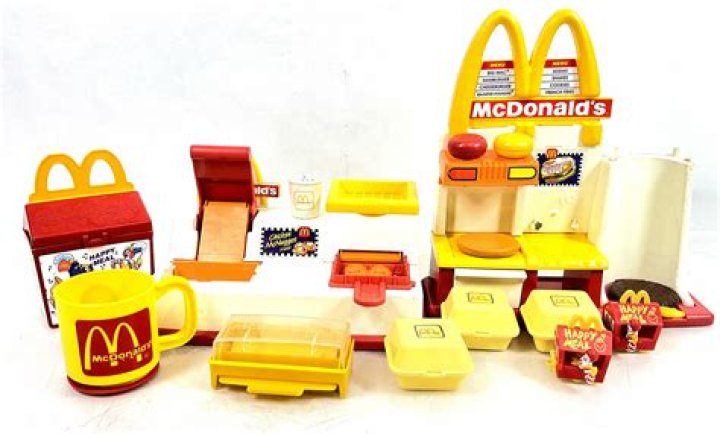 old mcdonalds toys