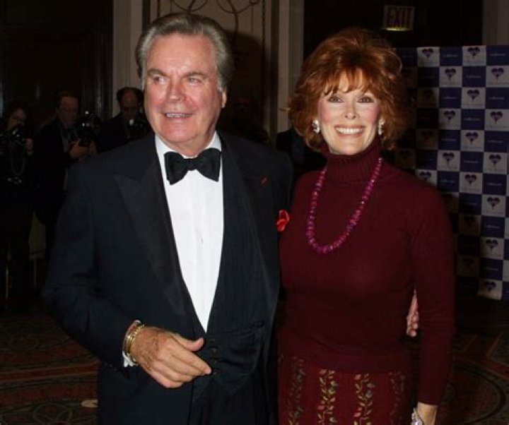 robert wagner spouse