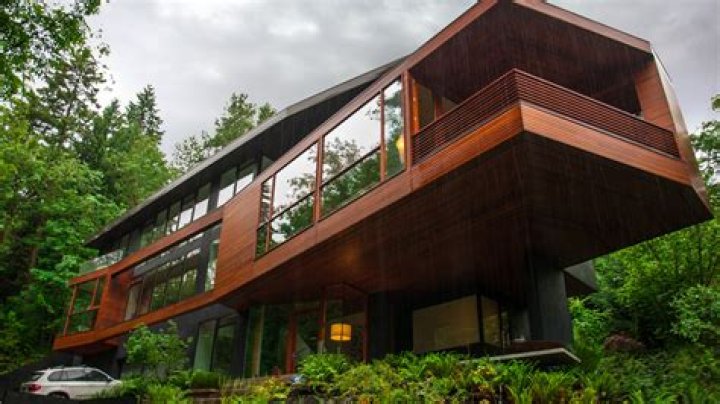the cullens house