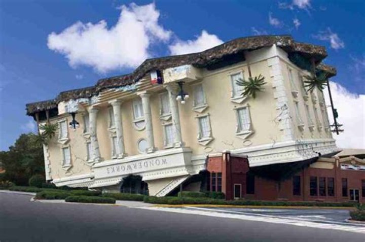 upside down house orlando